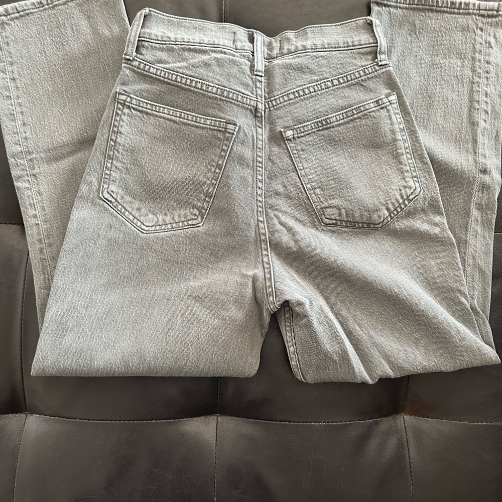 Abercrombie & Fitch Women's Curve Love Gray Ankle Straight Leg Jeans - Picture 2 of 3